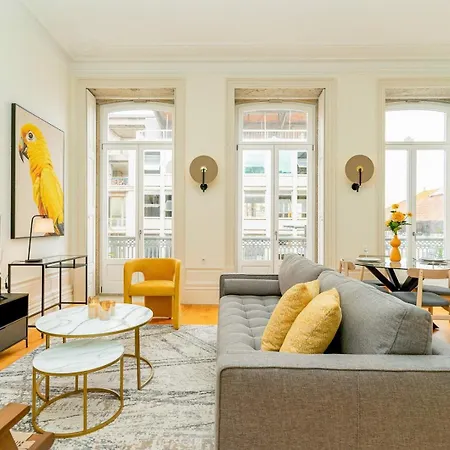 Loft With Balcony And A Gorgeous Classic Ceiling * Oporto